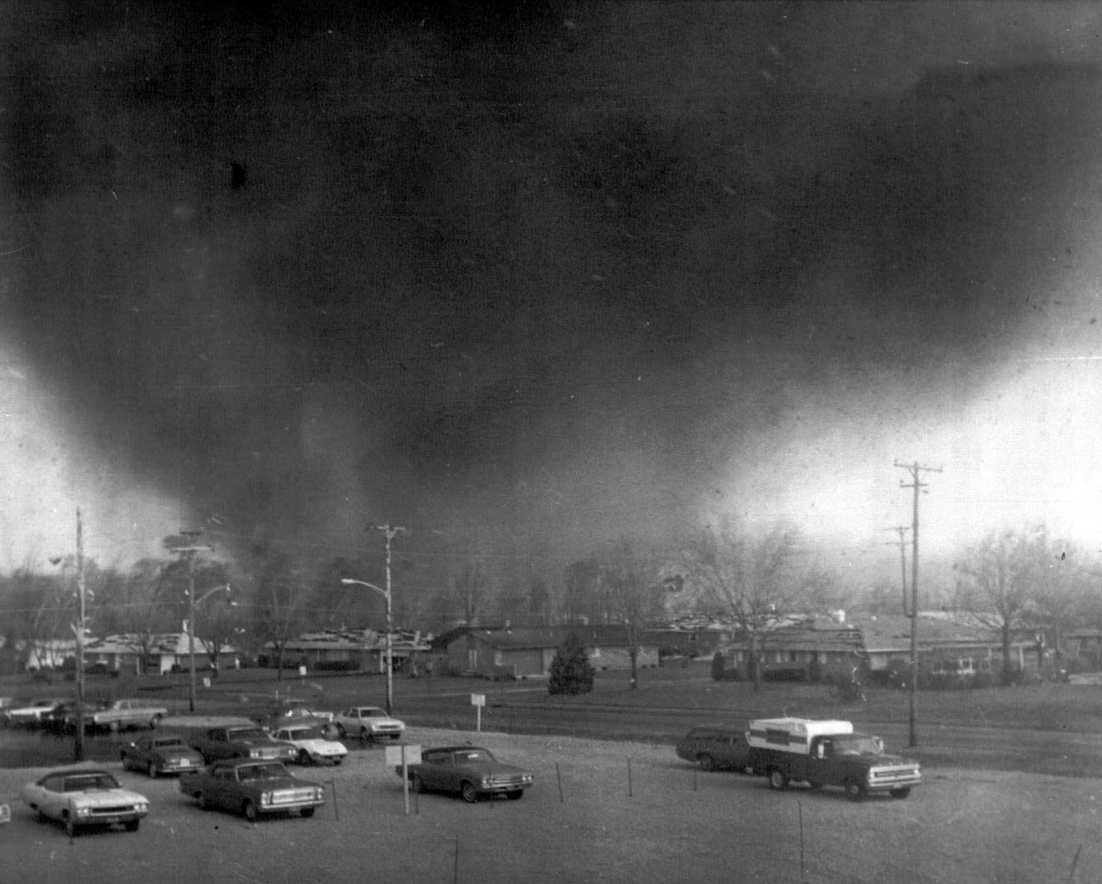 1974: Tornado